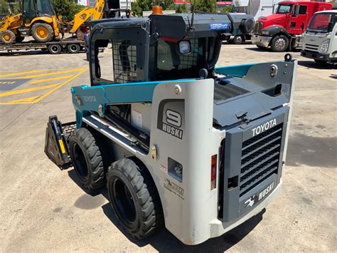 toyota sdk huski skid steer